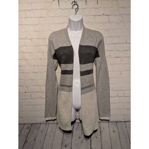 The Gap no closure lightweight cardigan medium - Picture 1 of 4